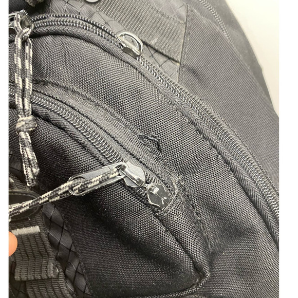 Targus 15.4" Rolling Laptop Backpack TSB700, In-Line Rollers, Telescoping Handle - Picture 2 of 10